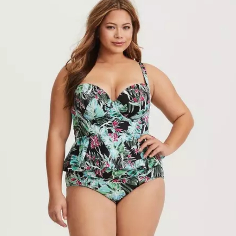 Torrid Tropical Peplum Push-Up Tankini Size 3 3X See My LOVE NOTES